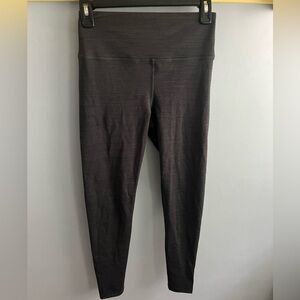 American Eagle women’s leggings.